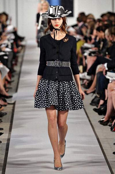 Oscar de la Renta Resort 2012 Collection Model Emily Senko